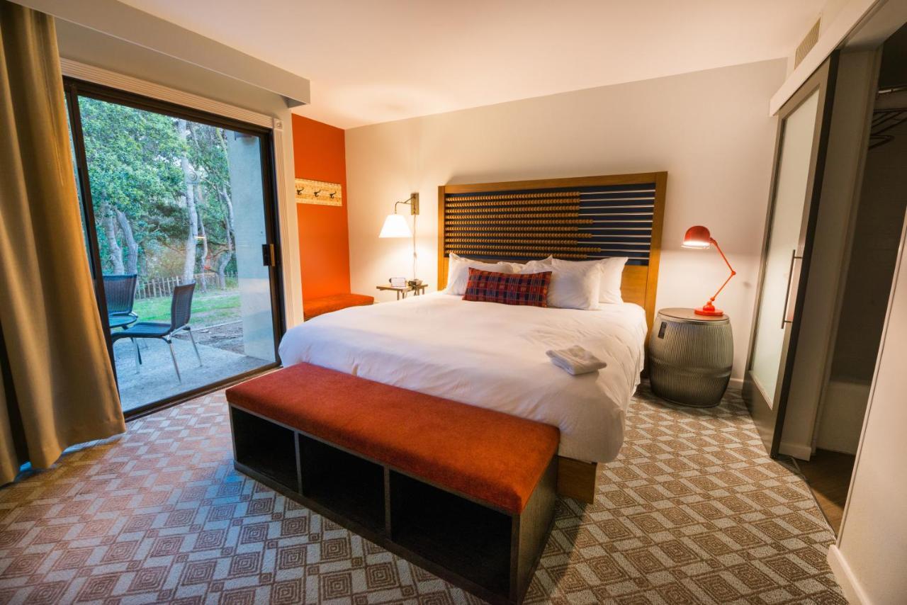 Chaminade Resort & Spa Santa Cruz Dış mekan fotoğraf